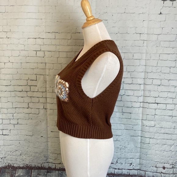 Sunday Best Crochet Knit Squares Cropped Sweater Vest S Academia Boho Grannycore - Picture 14 of 16